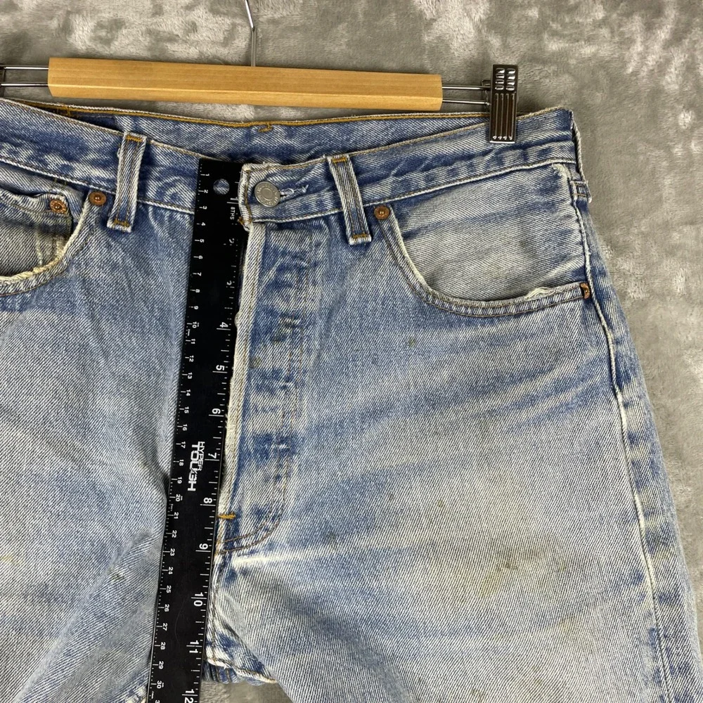 Levis refer all